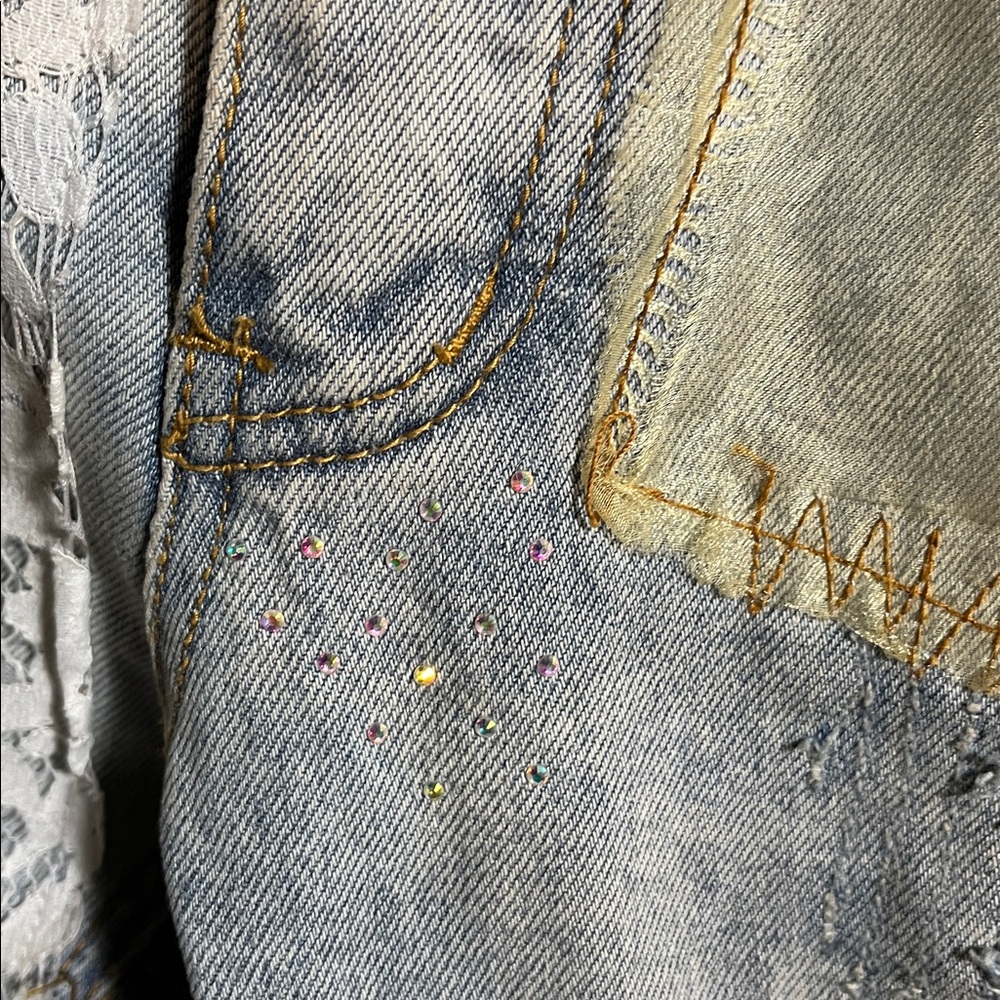 Stylish Patchwork Jeans - image 6